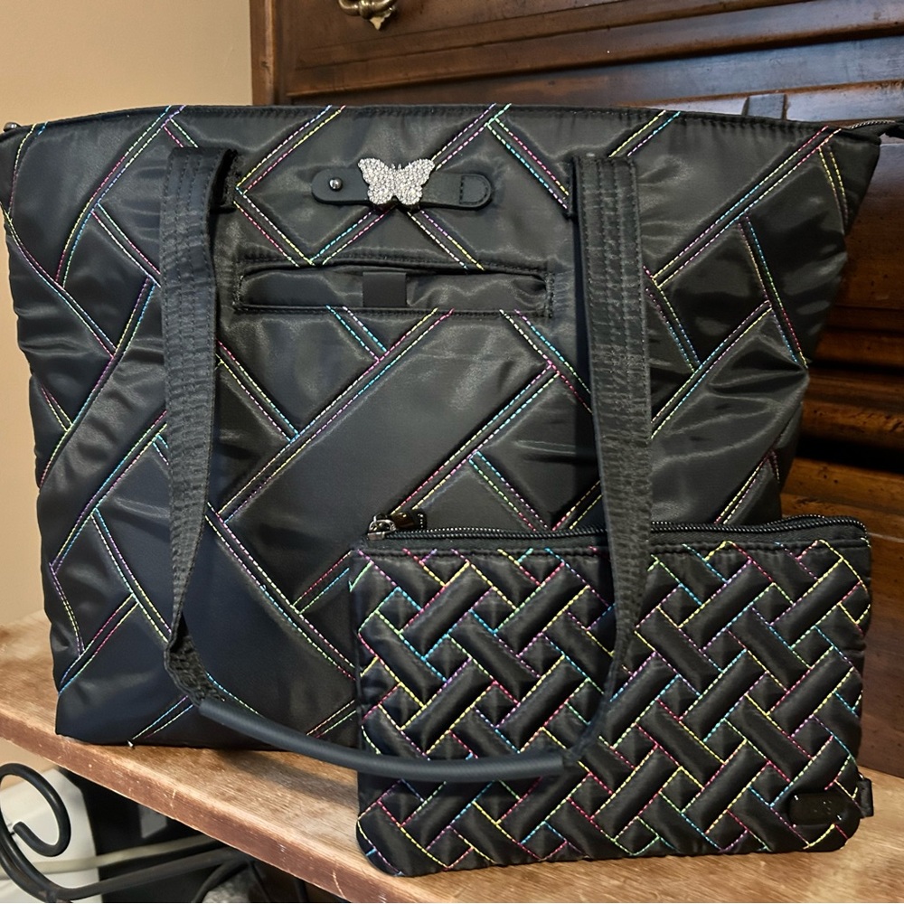 NWOT Lug Skyliner & Peekaboo Crossbody